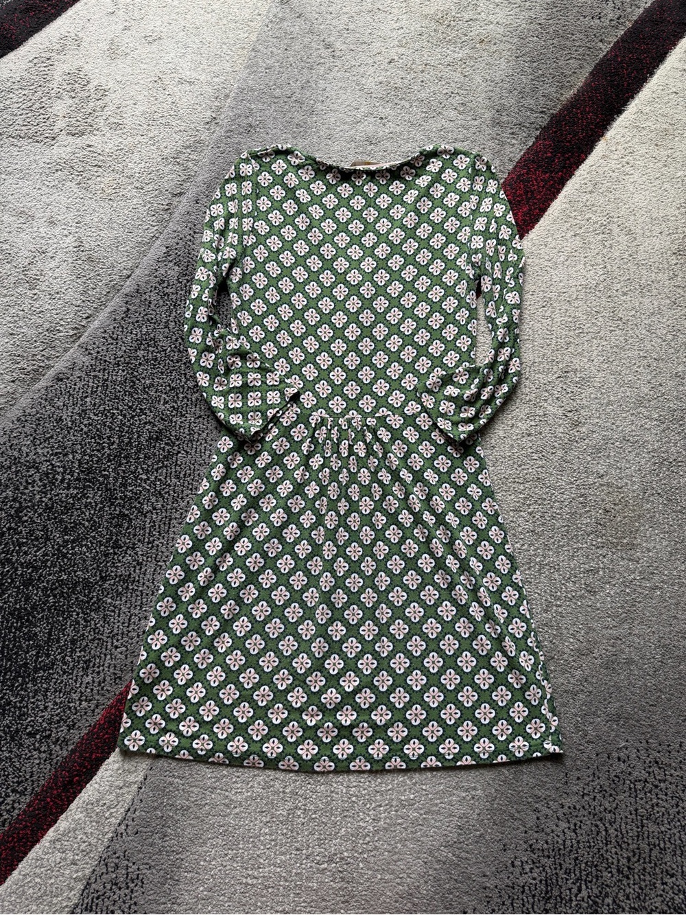 Boden Green Geometric Floral Jersey Knit Mini Dress - Picture 3 of 3
